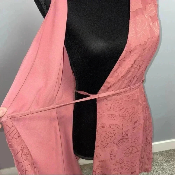 WAYF  Wrap Dress - Picture 4 of 7